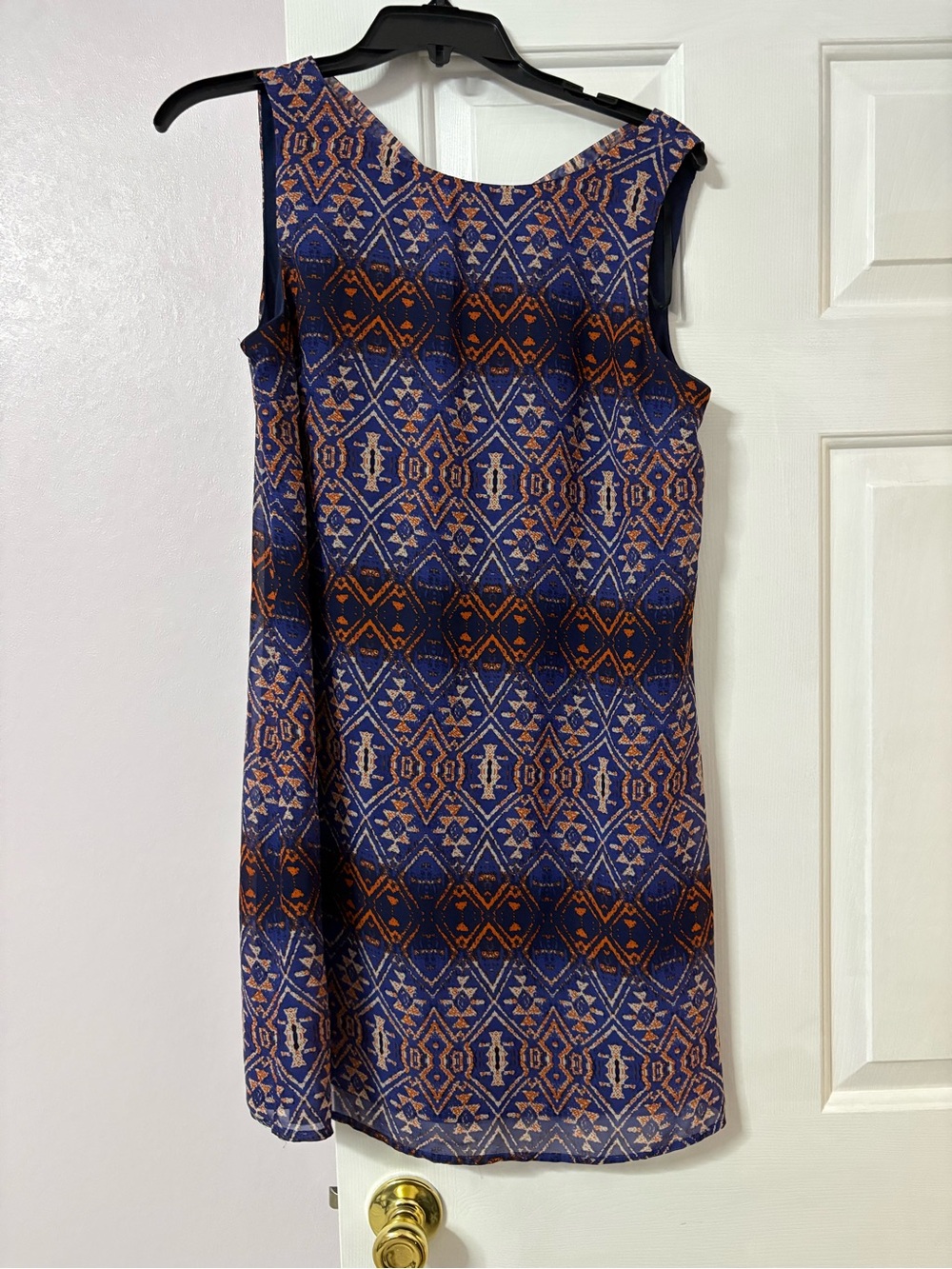 A. Byer Navy and Rust Geometric Sleeveless Shift Dress